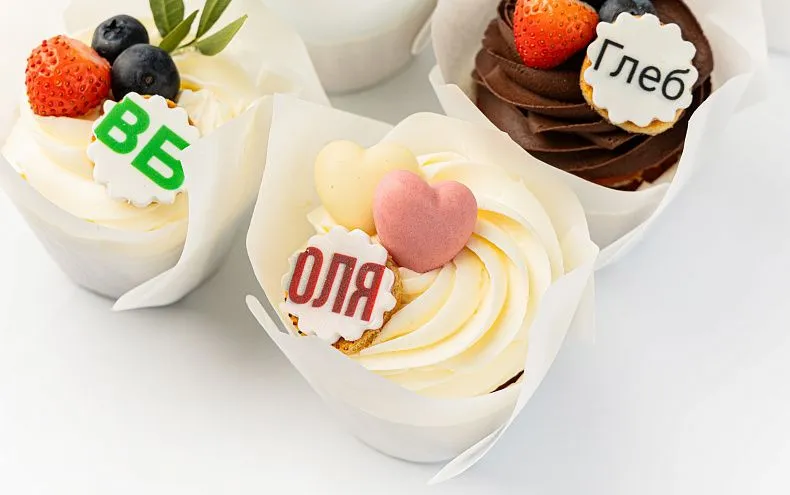 Капкейки с индивидуальным дизайном, 12 шт