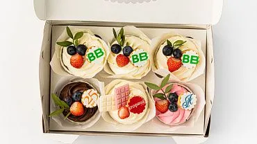 Капкейки с индивидуальным дизайном, 12 шт