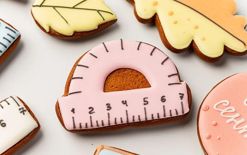 Набор из пряников «Здравствуй, школа!», 13 шт