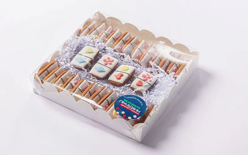 Набор из пряников «Домино» Праздничный,  28 шт