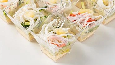 Салат «Крабовый» с икрой сельди, 15 шт