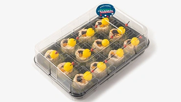 Канапе с куриным рулетом и грушей, 12 шт