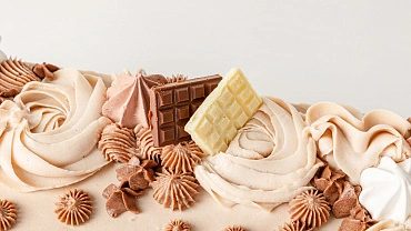 Торт для семейного торжества «Ретро»