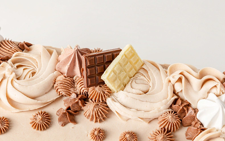 Торт для семейного торжества «Ретро»