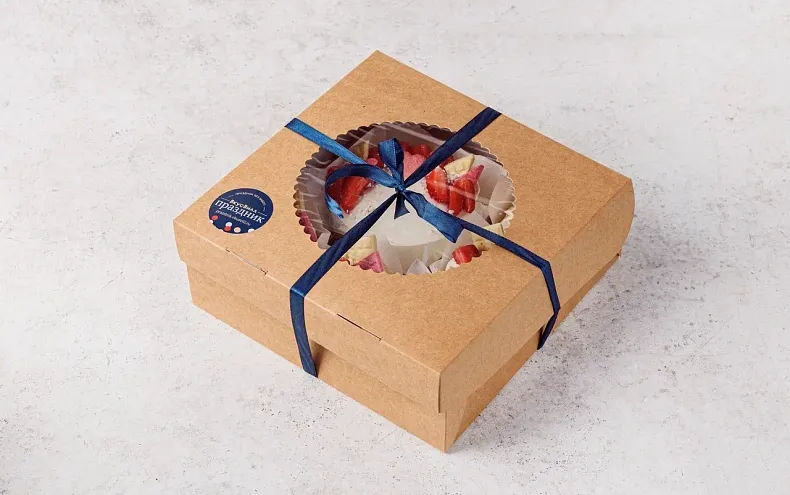 Набор Бенто-торт с капкейками «Клубничное настроение»