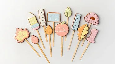 Пряники имбирные с индивидуальным дизайном «Набор к школе», 12 шт