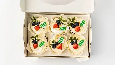 Капкейки с индивидуальным дизайном, 12 шт