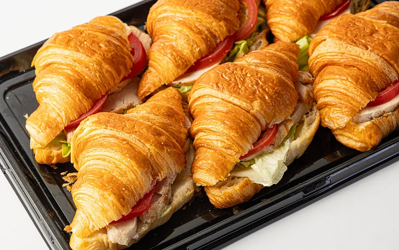 Круассан Цезарь, 6 шт