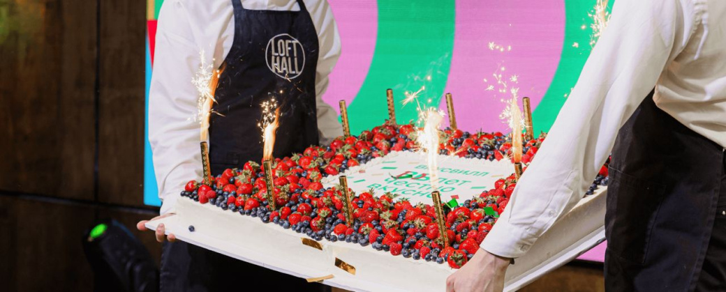 Корпоративный торт