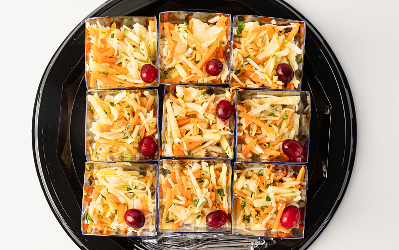 Салат «Витаминный» в стаканчиках, 9 шт