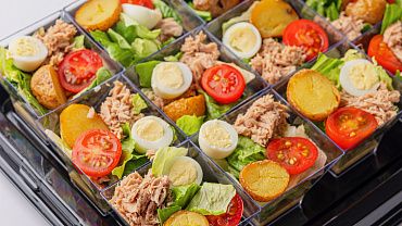 Салат «Нисуаз» в фуршетных стаканчиках, 15 шт