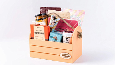 Праздничный бокс «Для неё»