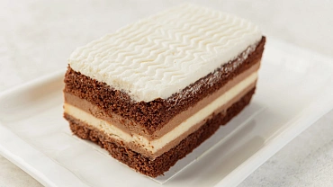 Торт «Ягодный котик»