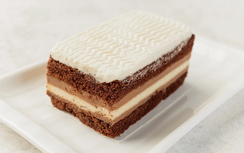 Торт «Ягодный котик»