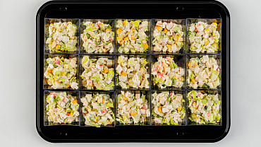 Салат «Крабовый» в фуршетных стаканчиках, 15 шт