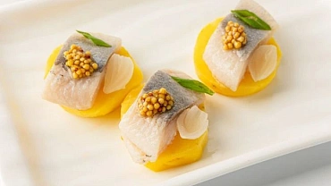 Закуска из сельди, 6 шт