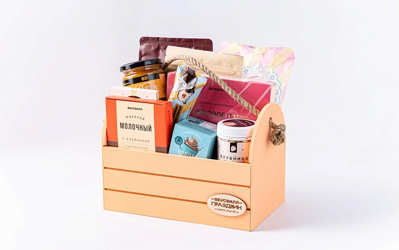 Праздничный бокс «Для неё»