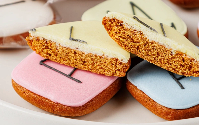 Набор из пряников «Игра-Слова» Праздничный (12 букв)