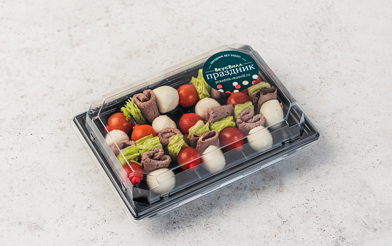 Канапе с ростбифом и моцареллой, 9 шт