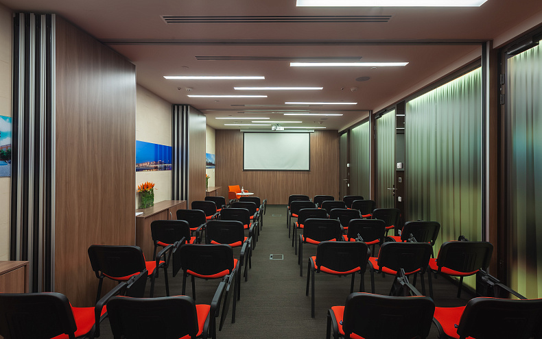 Коворкинг Meeting Point, зал Business