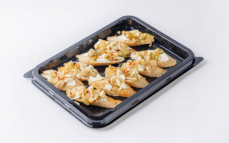 Брускетта с грушей и горгонзолой, 10 шт