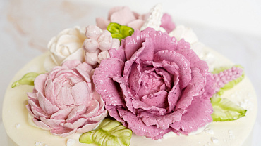 Торт «Нежный букет»