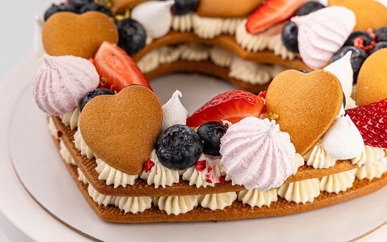 Торт Медовый Мильфей «Сердце»