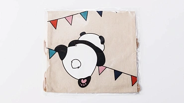 Сумка большая «Панда на флажках» беж шнур