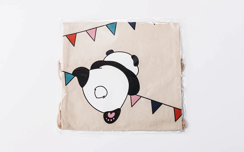 Сумка большая «Панда на флажках» беж шнур